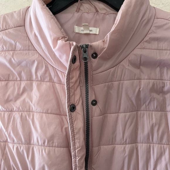 Maurice’s Pink Vest - Picture 2 of 4